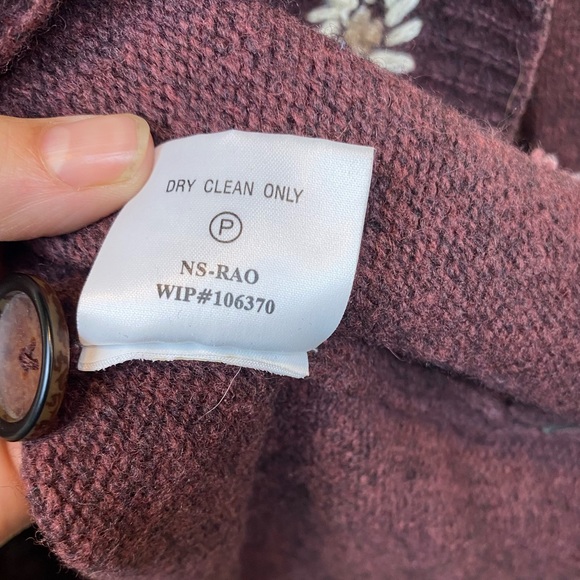 Y2K Woolrich Floral Embroidered Button Cardigan Cabernet Style Size 2XL - Picture 12 of 12